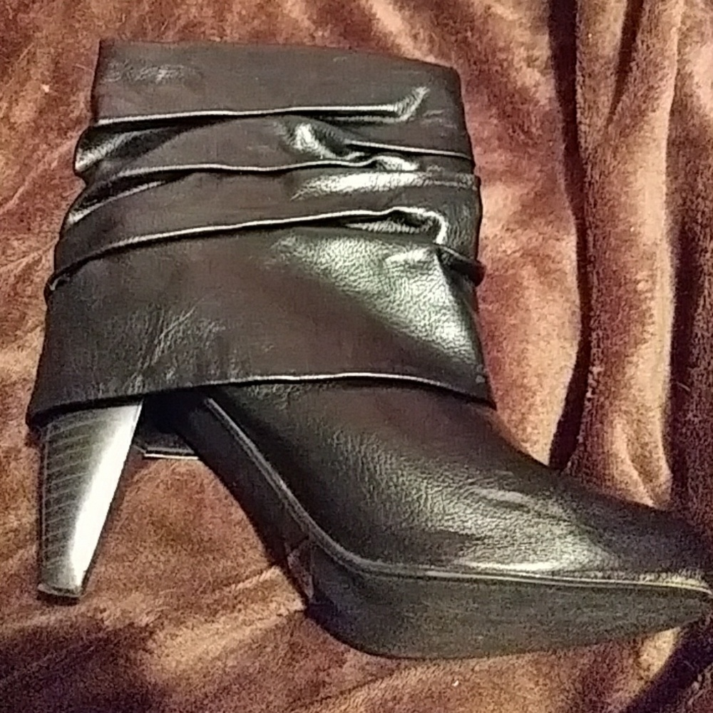 Women's boots
